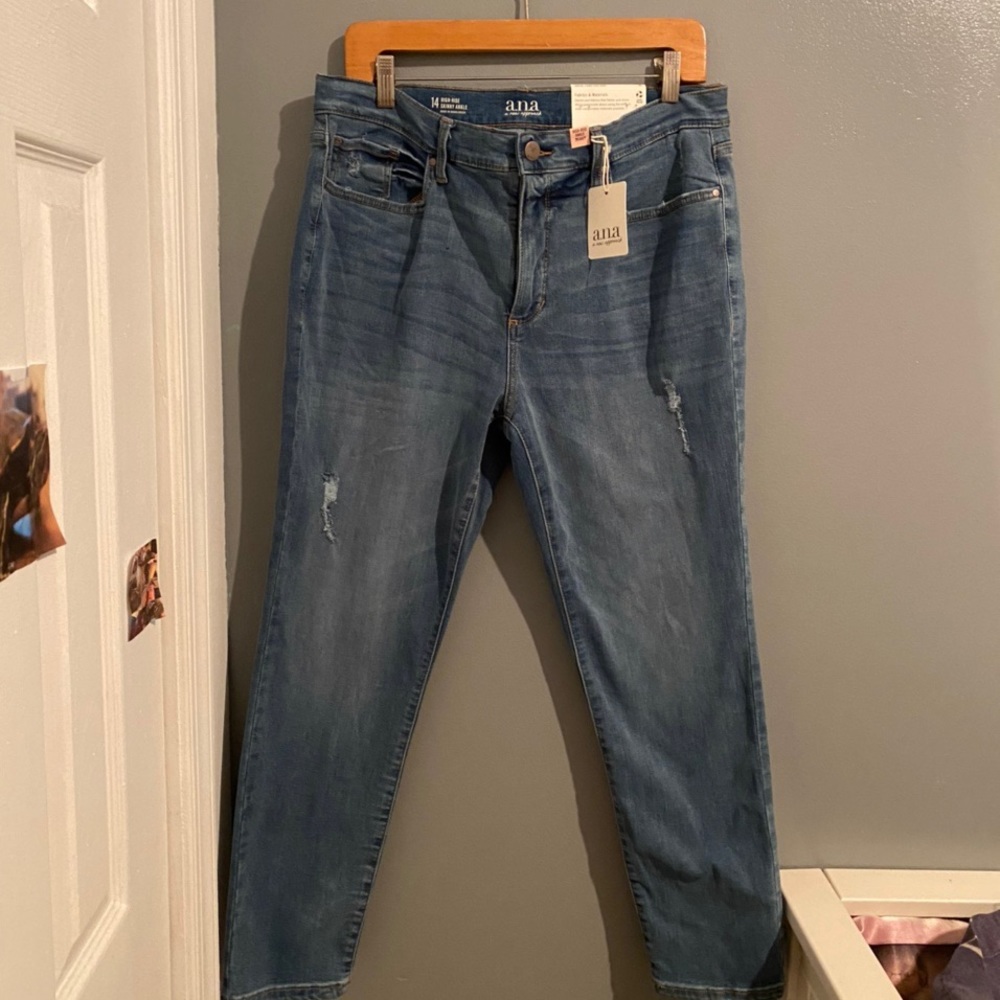 skinny jeans